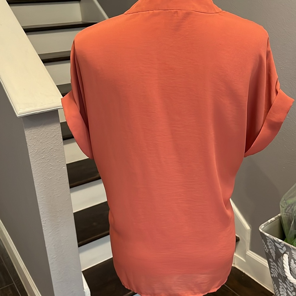 Shein Blouse. Built in short sleeves. Sz Med. 100% Poly. Never worn. Auburn - Picture 3 of 9
